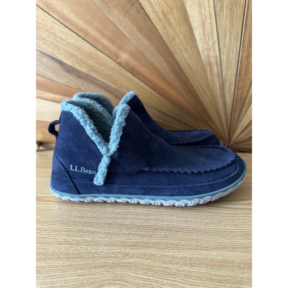 LL Bean Mountain Moc Slippers Women 8 M Blu Suede Sherpa Lined Comfort Boots EUC - Picture 1 of 8
